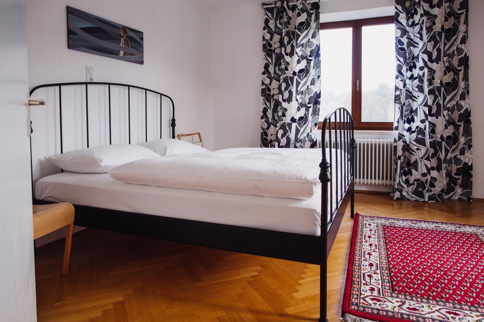 Zimmer & Appartements In Der Gamlitzerstrasse Ehrenhausen